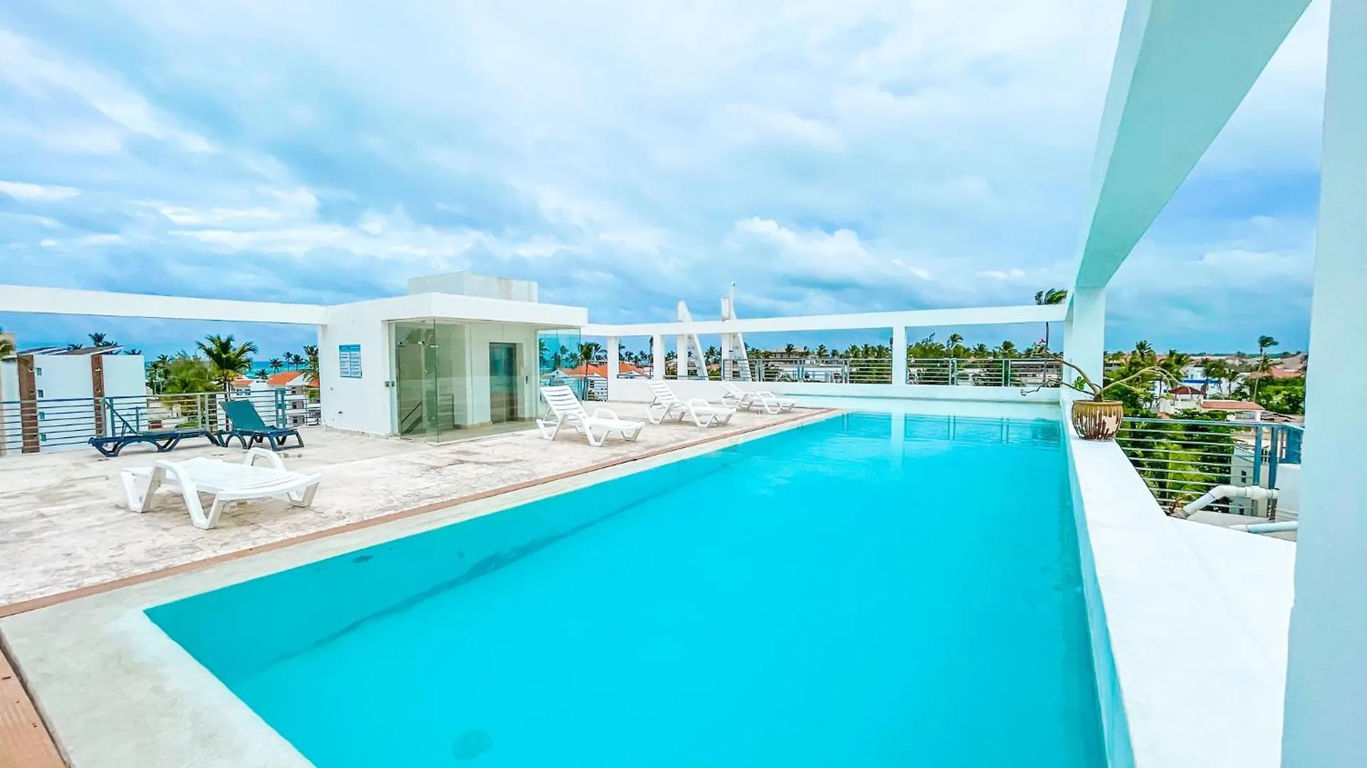 Studios Suites Rooftop Pool Ducassi Hotel Bavaro Beach Club & Spa Punta Cana